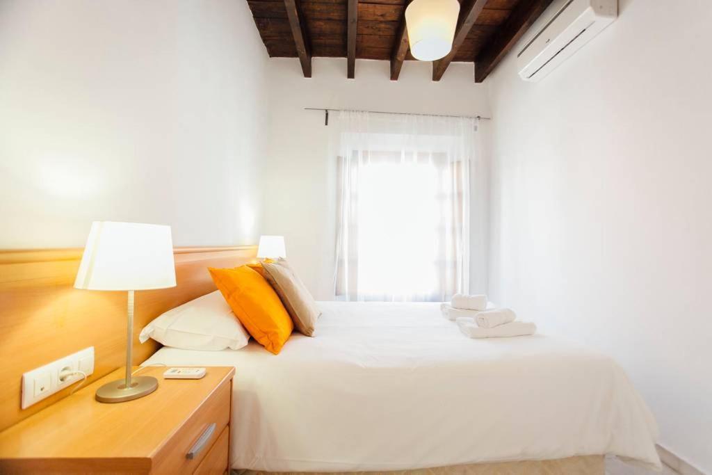 Precioso Apartamento En El Casco Antiguo De Triana セビリア エクステリア 写真