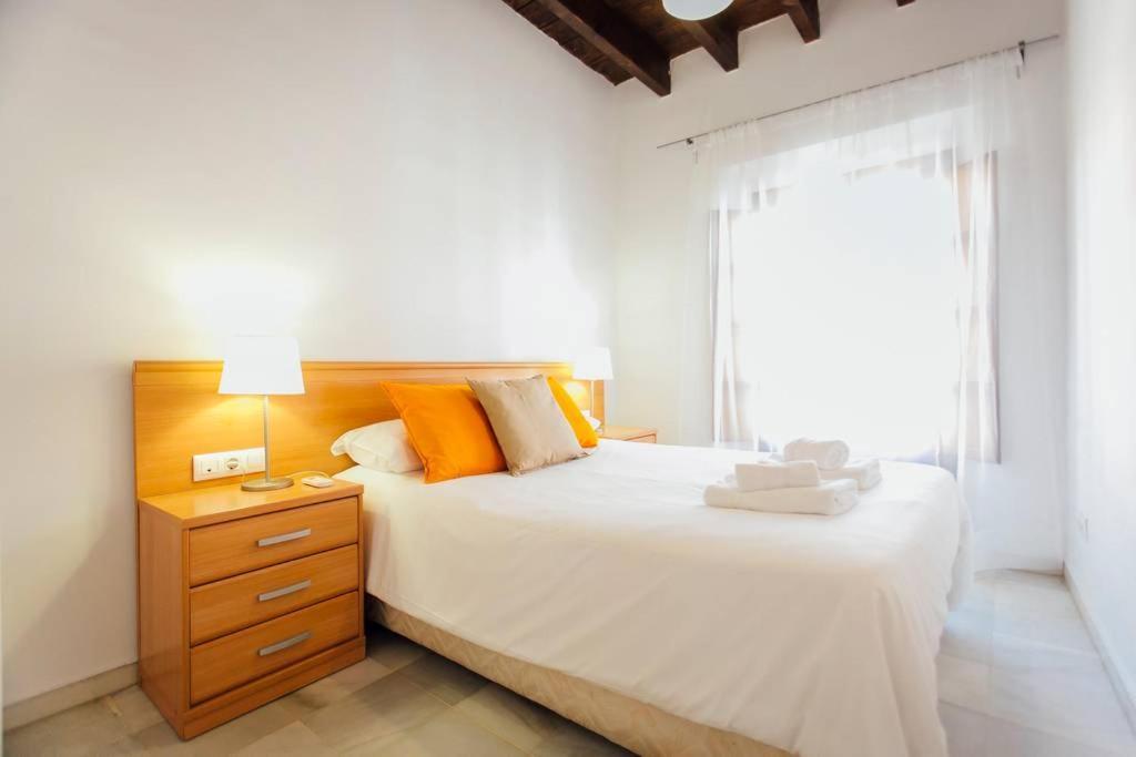 Precioso Apartamento En El Casco Antiguo De Triana セビリア エクステリア 写真